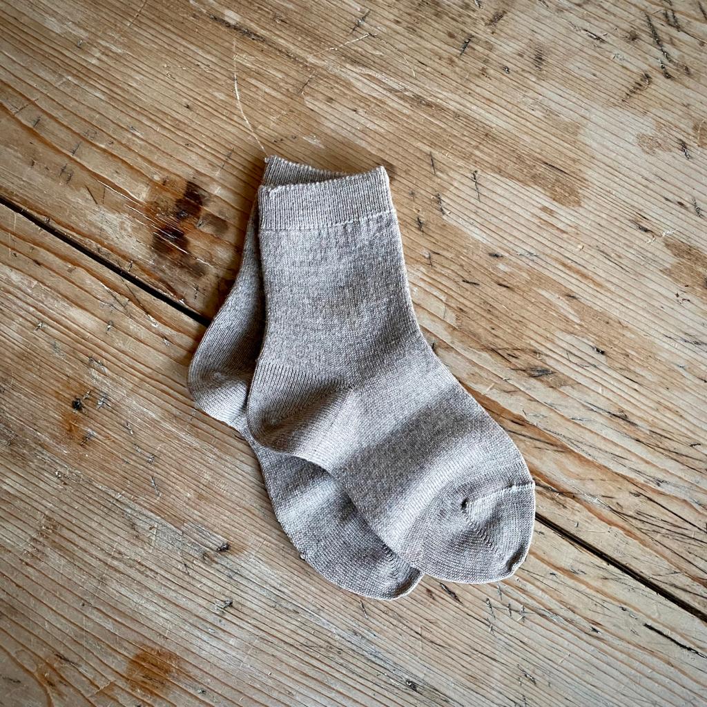 WOOL SHORT SOCKS - BEIGE - 901 – The Little Wooden Peg