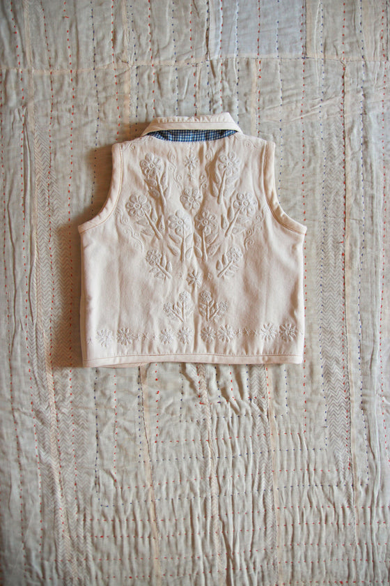 BONJOUR JACKET WITHOUT SLEEVES Ivory garment dyed denim