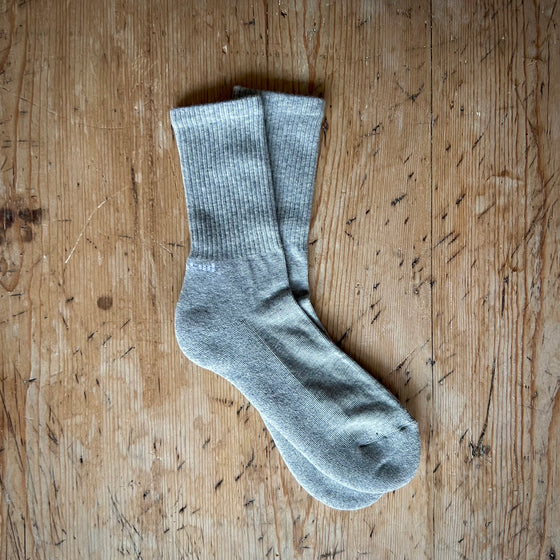 WOMEN'S SPORTS SOCKS - GREY - 221