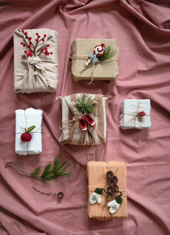 Gry and Sif Christmas Decoration Christmas Candy with Ochre Bow