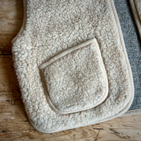 Adult Wool Camino Gilet - Sand Brown