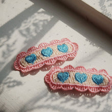  KONGES SLOJD 2 PACK HEART EMBROIDERY HAIR CLIP