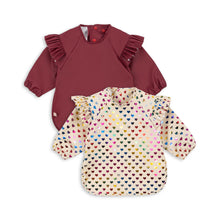  KONGES SLOJD DINNER BIB SET LONG SLEEVE FRILL COEUR GLITTER SANGRIA