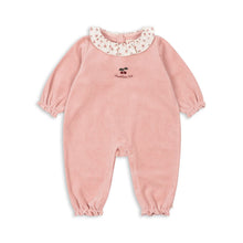  KONGES SLOJD MIFFA FRILL ONESIE MELLOW ROSE