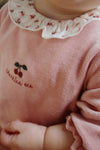 KONGES SLOJD MIFFA FRILL ONESIE MELLOW ROSE