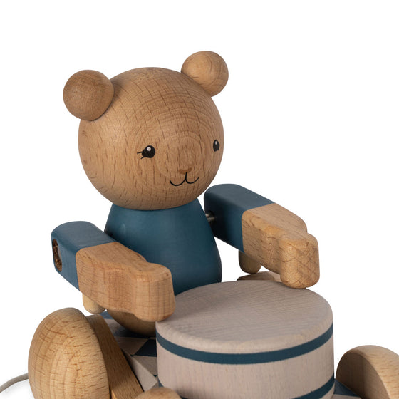 KONGES SLOJD WOODEN MUSICAL PULL ALONG BEAR