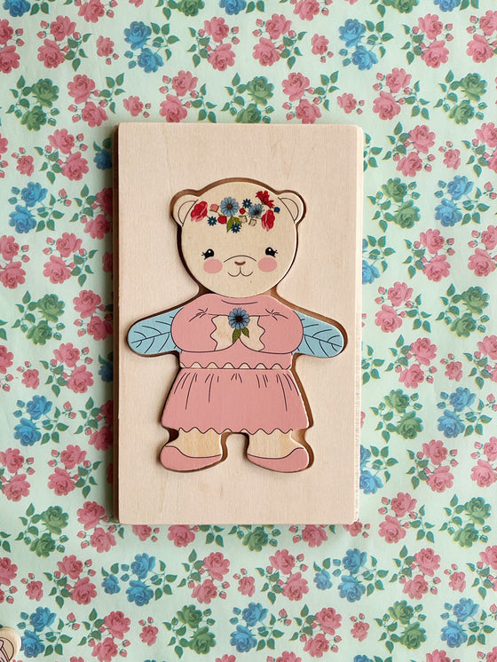 Konges Slojd WOODEN TEDDY DRESS UP PUZZLE DUSTY PINK
