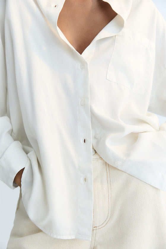 The New Society Delphine Woman Shirt Moonlight White
