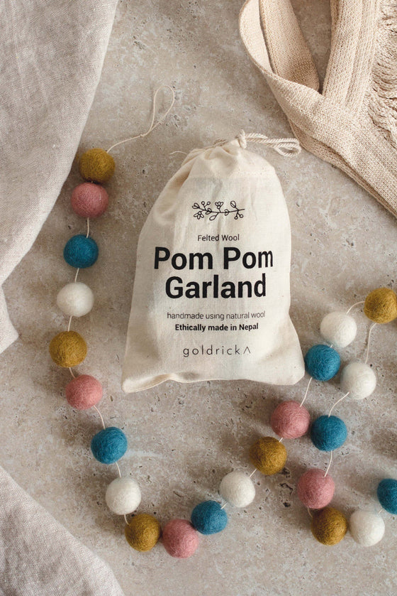 Goldrick Natural Wool Pom Pom Garland