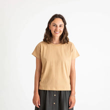  Matona Womens Essential T Shirt camel