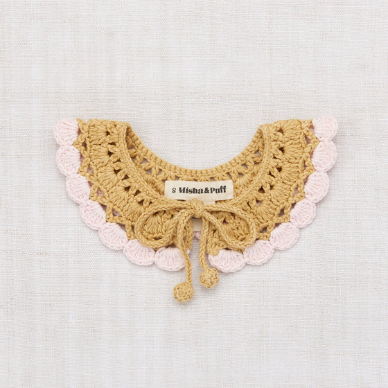 Misha and Puff Crochet Scallop Skating Collar Root