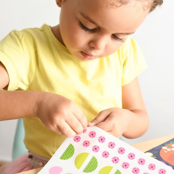 Poppik Baby Animals Panorama Poster and Stickers