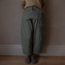  The Simple Folk Womens The Cargo Trouser